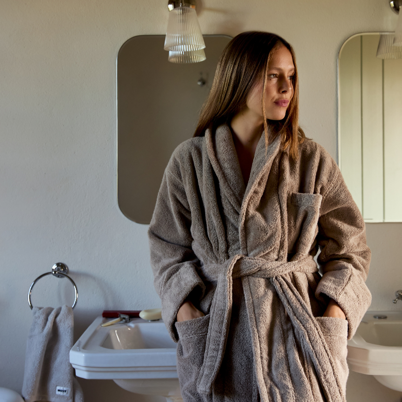 Bathrobe • Clay