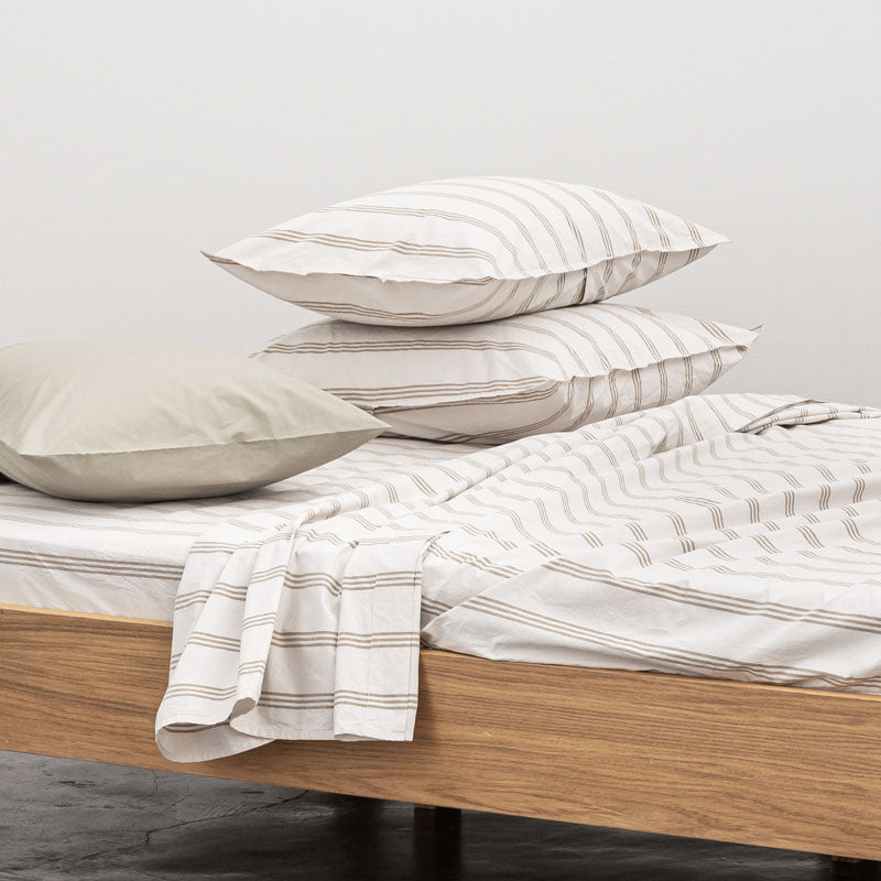 2 pillowcases in washed cotton percale 120 threads • Beige/brown Stripes