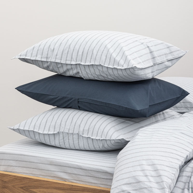 2 pillowcases in washed cotton percale 120 threads • Blue/grey Stripes