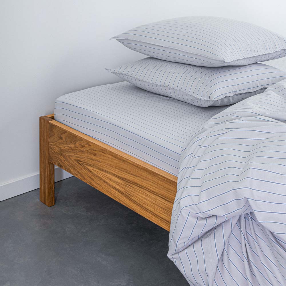 120 thread count washed cotton percale fitted sheet • Blue Stripes