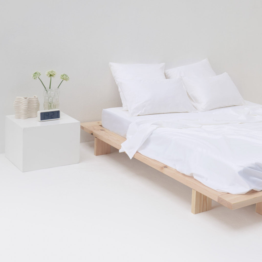 Drap housse en satin de coton égyptien 300 fils • Blanc