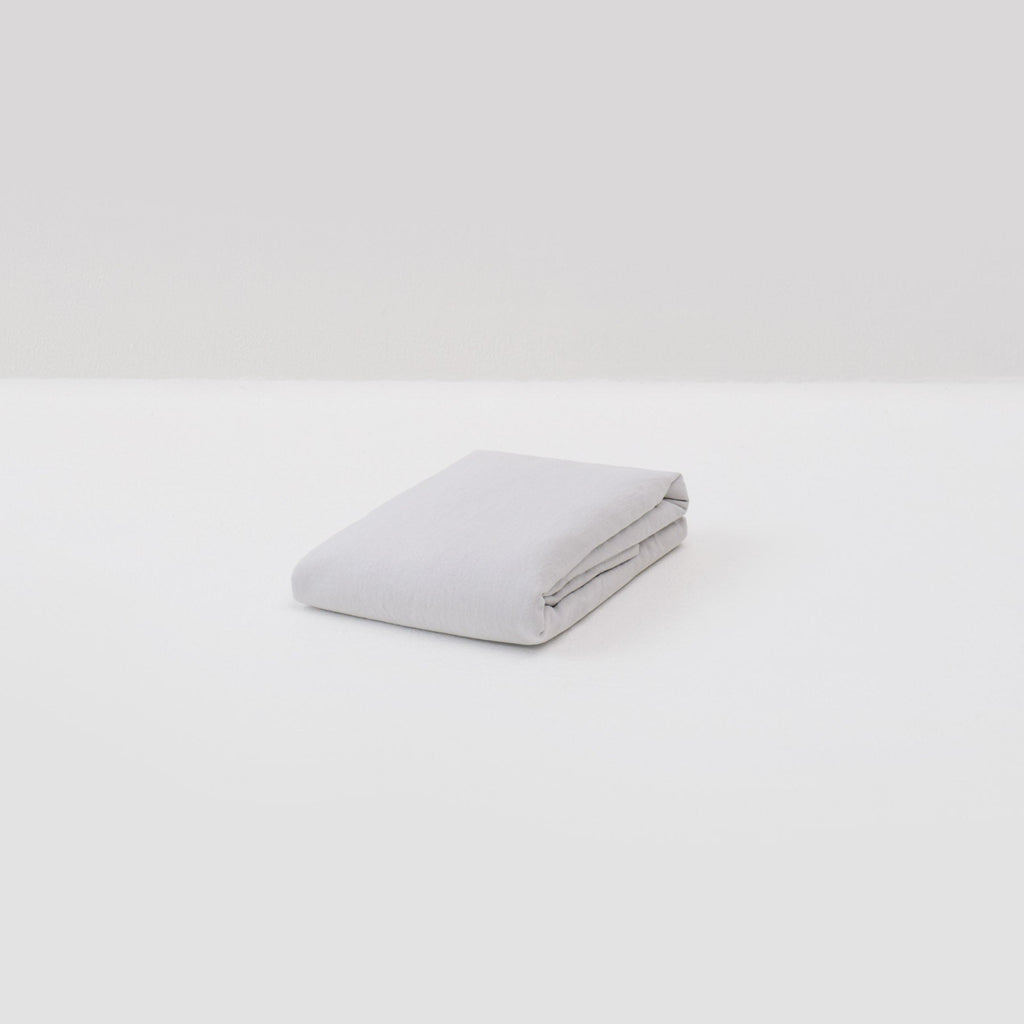 Pebble washed linen fitted sheet